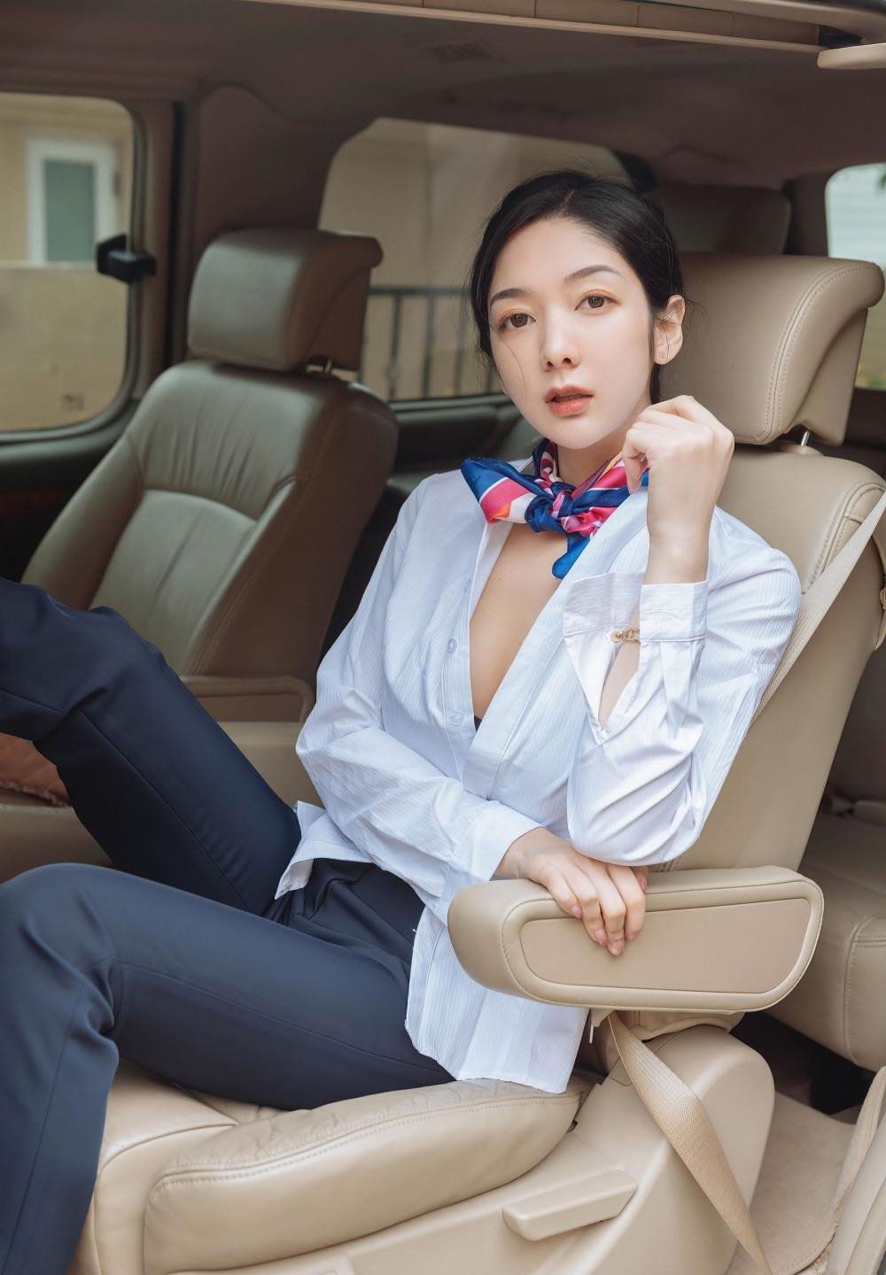 ����Ԫ�������ӵ���Ƶ�ز�Ӱ���ȷ�