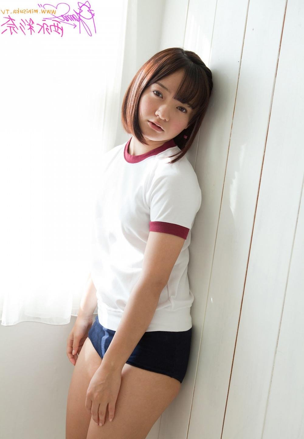 ������µ��ձ���ĻMV�첥