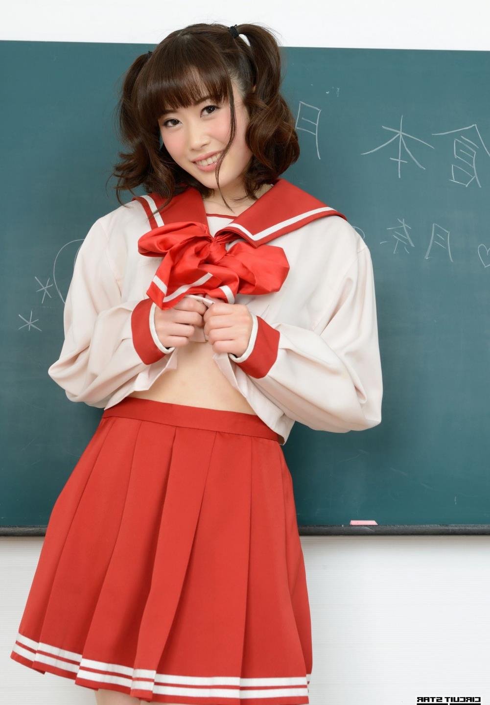 ɫ��ͬ־����Ӱ���ȷ�