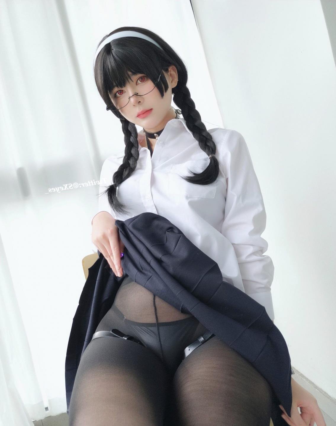 Ԭ������b��Ӱ���ȷ�