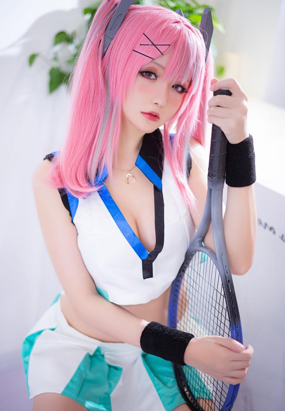 ����Ů������ͼƬӰ���ȷ�