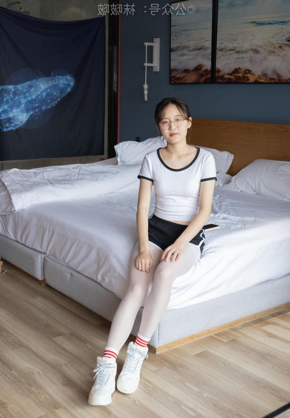 �Ծ��ա���ʦ�뱧�ҡ���ѹۿ�torrent