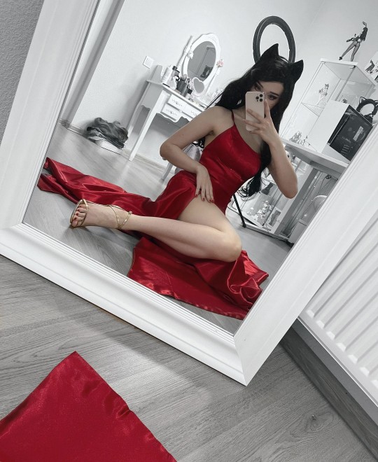�ڿ���VICTORYDAY�и�ȫ��