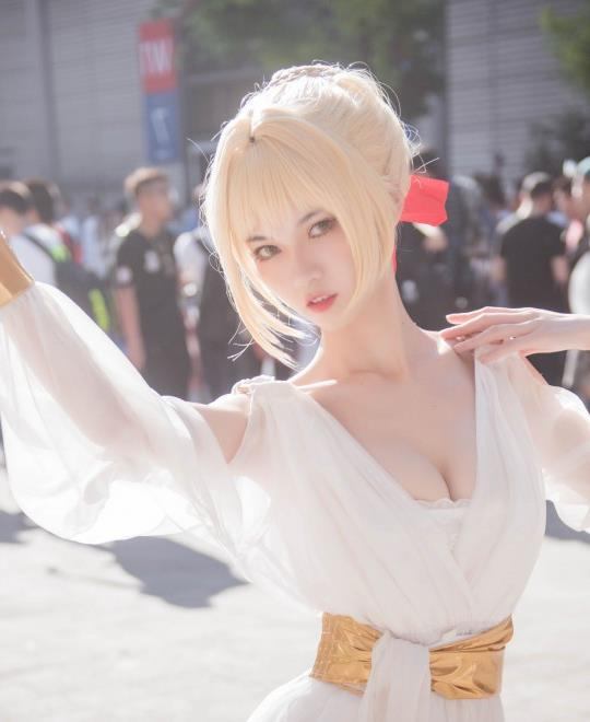 ����Ů��asia foxӰ���ȷ�