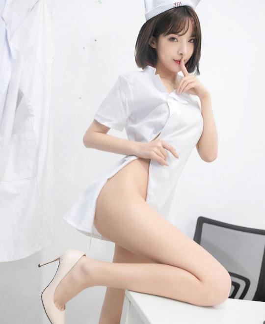 ��ü�Ľ�С��Ϸ�첥