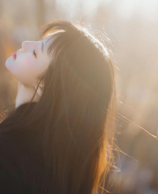 �Ͼ���ӰӰ���ȷ�